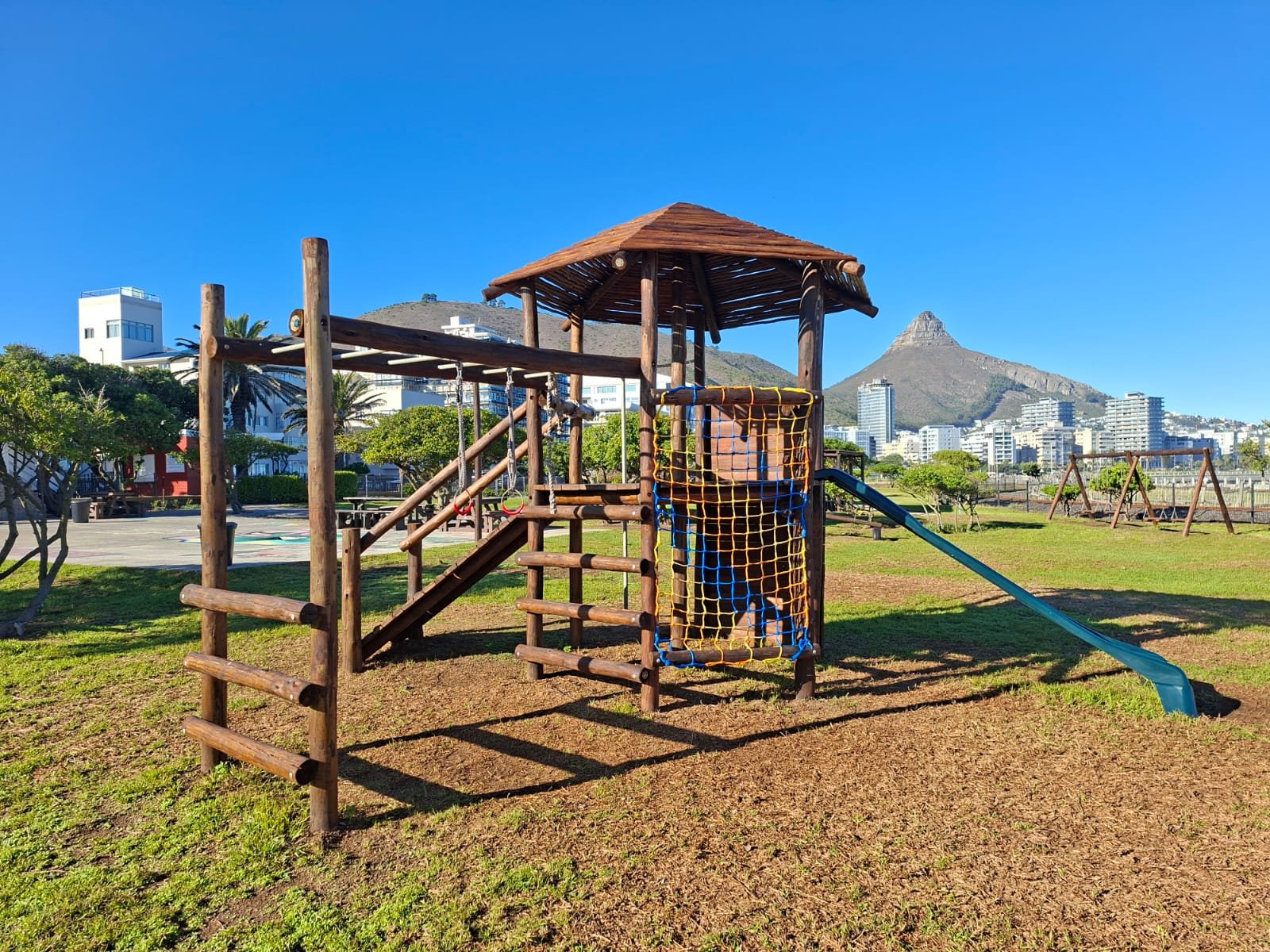 Blue Train Park — photo 3